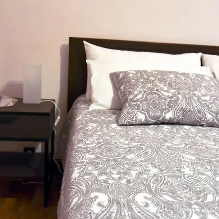 Piso Tranquilo Y Acogedor A 3 Min A Pie Del Centro