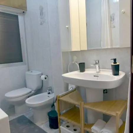 Piso Tranquilo Y Acogedor A 3 Min A Pie Del Centro Apartamento *