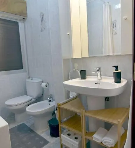 Piso Tranquilo Y Acogedor A 3 Min A Pie Del Centro Apartment *